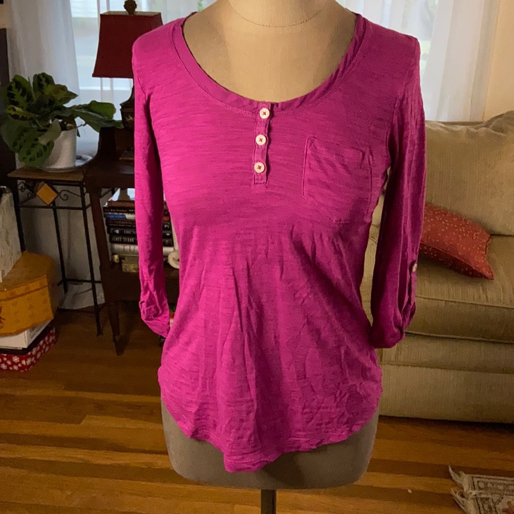 Long sleeve half-button down top